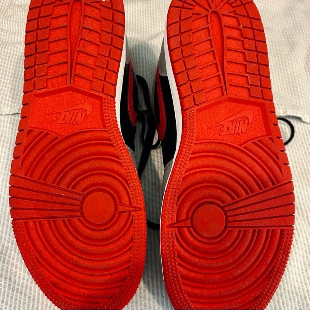 NIKE AIR JORDAN 1 Low GS Boys Sneakers Black Red Grey Kids Shoes